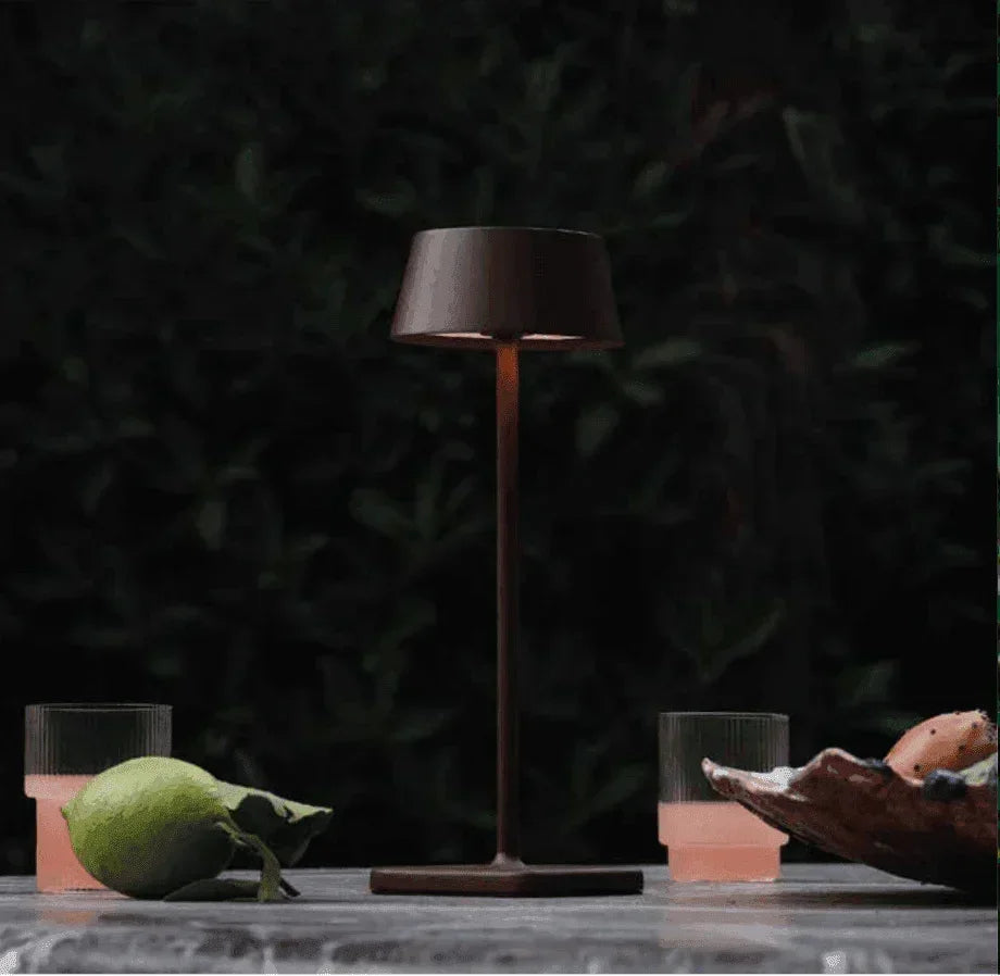 Milo - Lumiavera - esterno lampada da tavolo