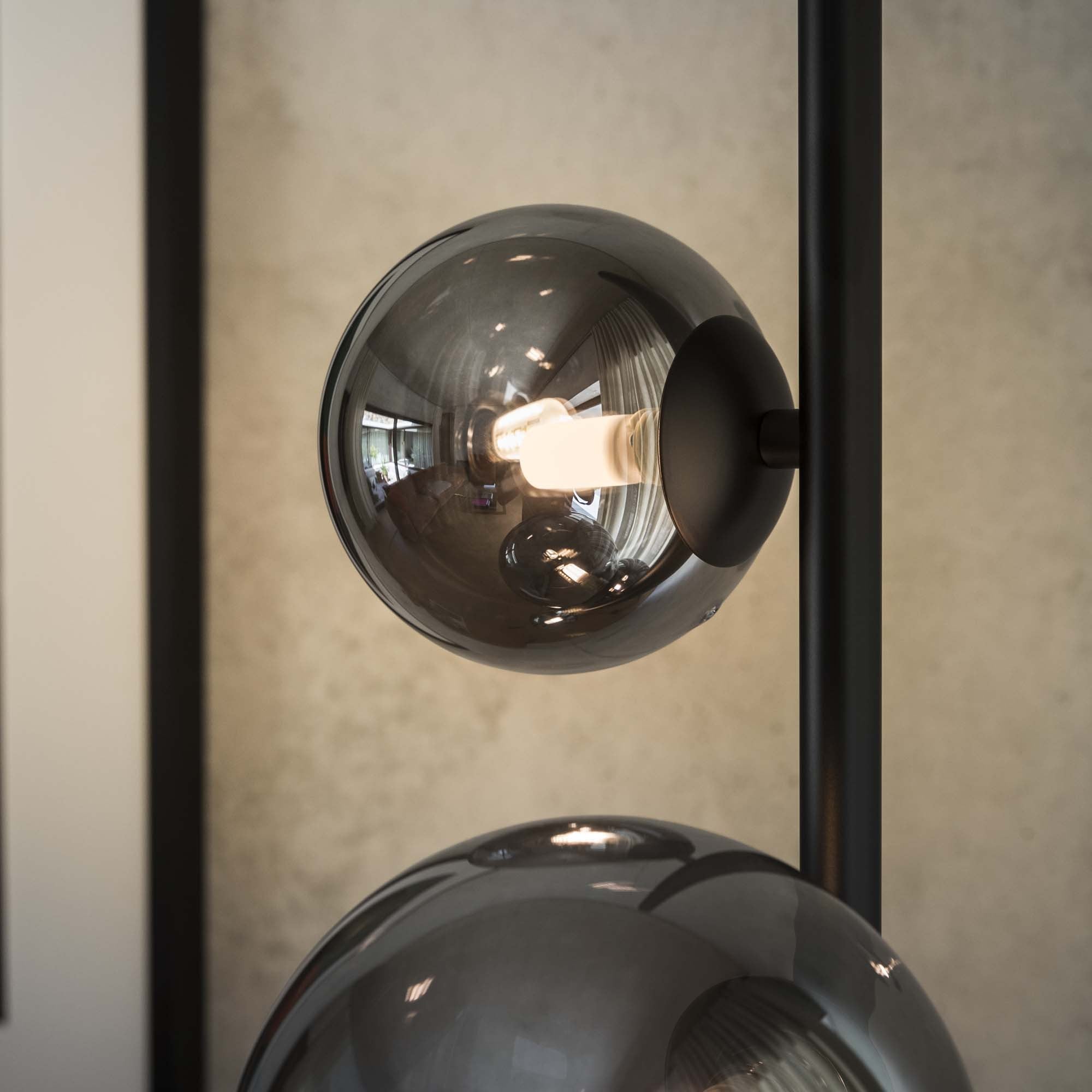Lampada da terra Vividis in ambiente, vista 2 - Lumiavera